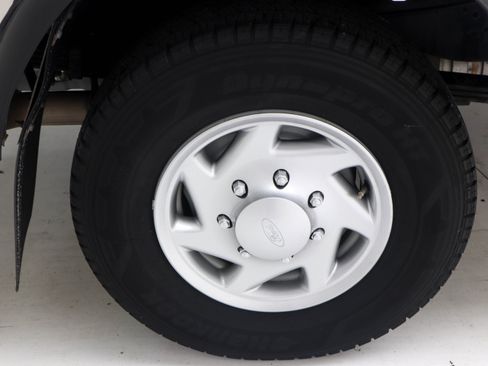 Used 2023 Ford E-350 and Econoline 350 Super Duty w/ Power Windows & Locks Group RWD image 26
