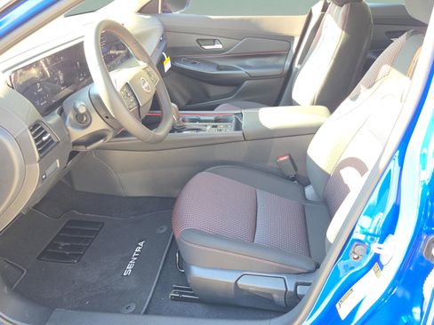 New 2026 Nissan Sentra SR w/ Floor Mat Package image 10