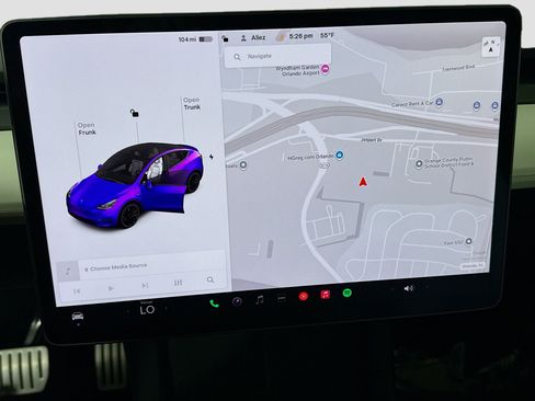 Used 2021 Tesla Model Y Performance image 18