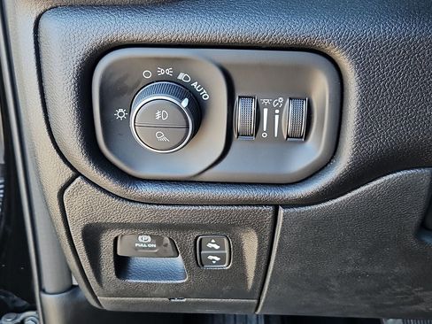 New 2026 RAM 1500 Lone Star RWD image 22