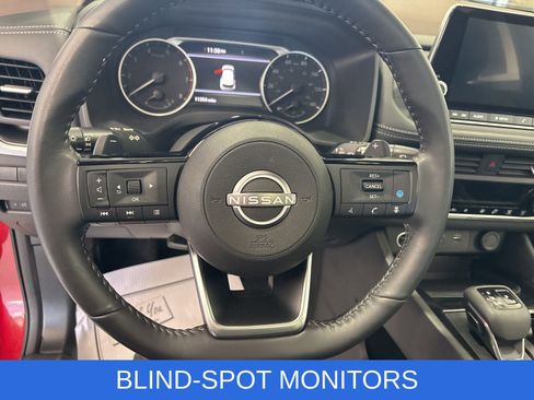 Used 2023 Nissan Rogue SV w/ SV Premium B Package image 24