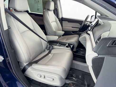 Used 2024 Honda Odyssey EX-L image 13
