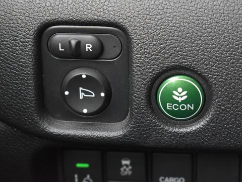 Used 2025 Honda Ridgeline RTL image 16