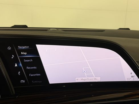 Used 2021 Cadillac Escalade Premium Luxury w/ Driver Assist Tech Package image 20