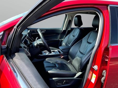 Used 2021 Ford Edge Titanium w/ Cargo Accessory Package AWD/4WD image 16