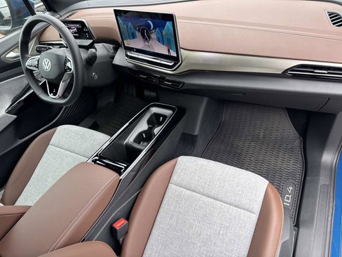 New 2025 Volkswagen ID.4 Pro image 29