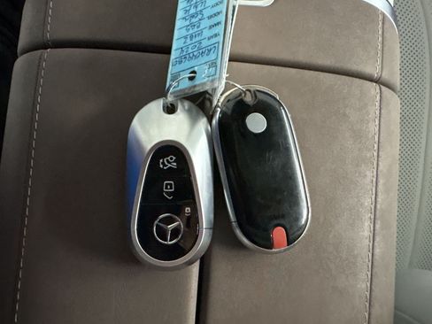 Certified 2024 Mercedes-Benz EQS 450+ 4MATIC Sedan image 33