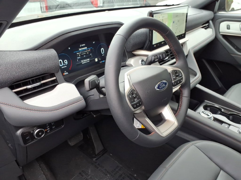New 2027 Ford Explorer Active w/ Active Comfort Package AWD/4WD image 17