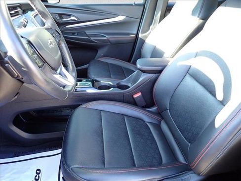 Used 2023 Chevrolet Bolt EUV Premier w/ Sun & Sound Package image 12