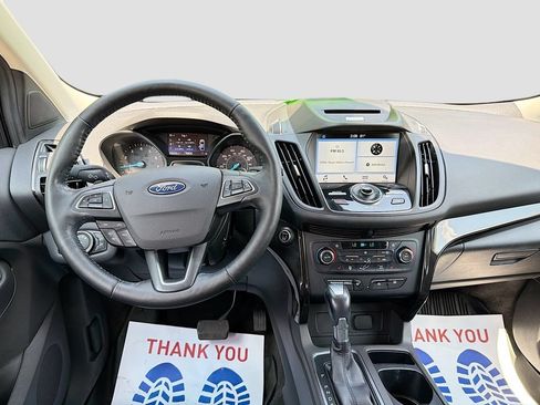 Used 2017 Ford Escape Titanium AWD/4WD image 23