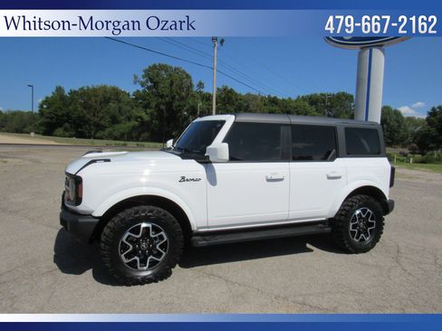 Used 2024 Ford Bronco Outer Banks AWD/4WD image 5