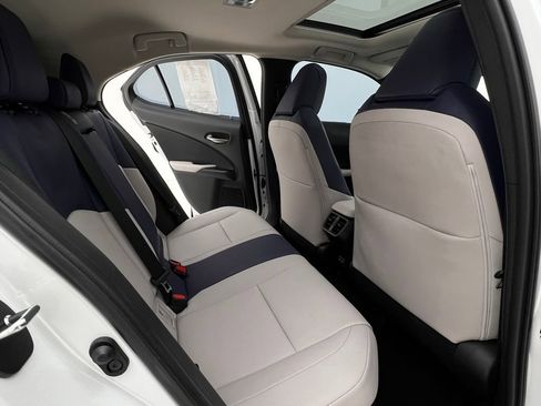Certified 2022 Lexus UX 250h w/ Premium Package AWD/4WD image 24
