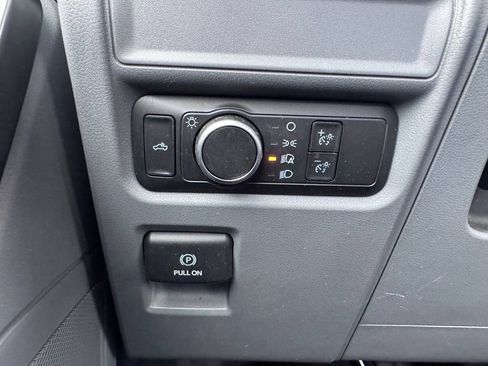 Used 2022 Ford F150 XL w/ Equipment Group 101A High RWD image 27
