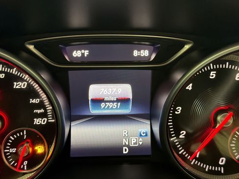 Used 2018 Mercedes-Benz CLA 250 4MATIC image 18