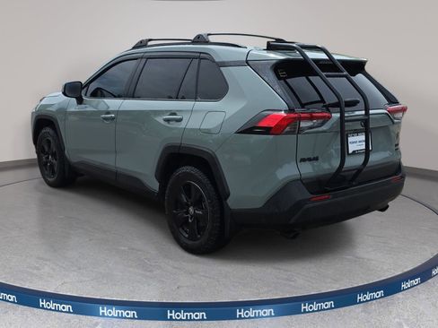 Used 2021 Toyota RAV4 XLE w/ Convenience Package AWD/4WD image 8
