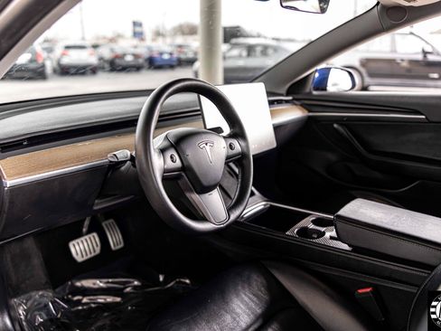 Used 2021 Tesla Model 3 Performance image 20
