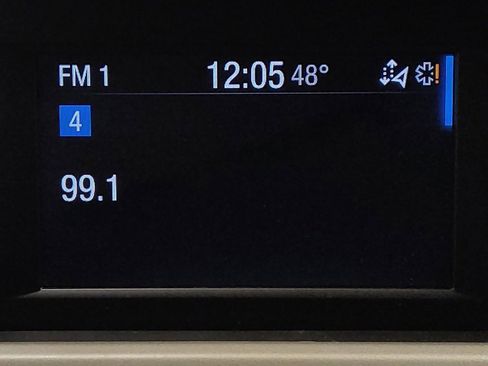 Used 2021 Ford Escape S image 25