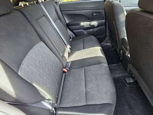 Used 2020 Mitsubishi Outlander Sport SE AWD/4WD image 33