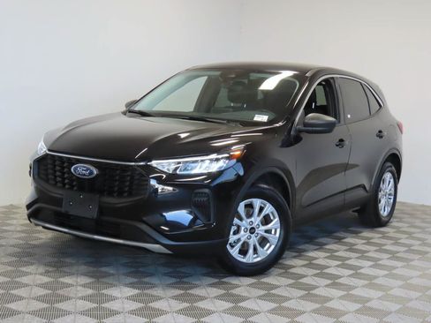 Used 2024 Ford Escape Active FWD image 1
