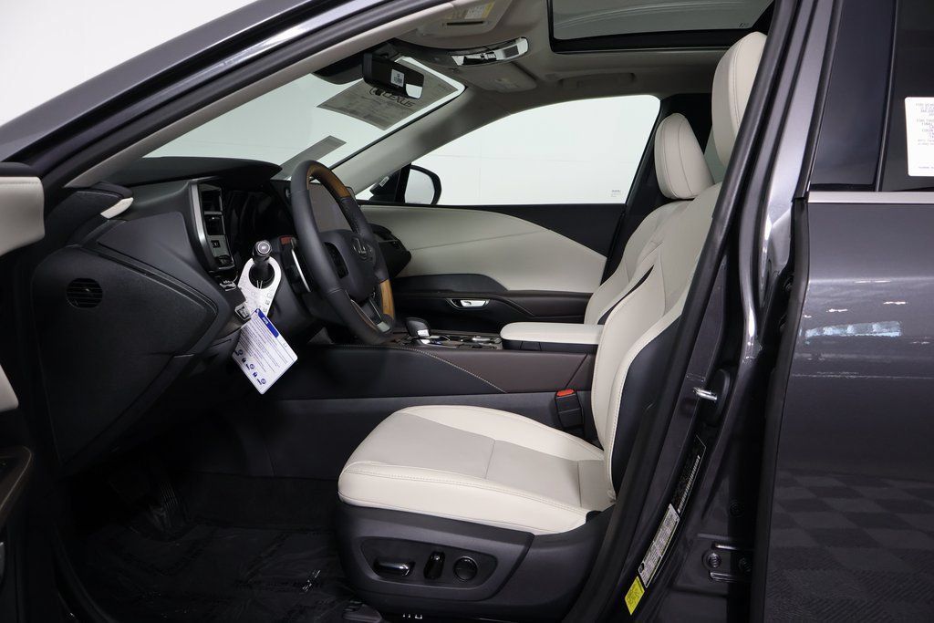 New 2026 Lexus RX 350 w/ Convenience Package AWD/4WD image 5