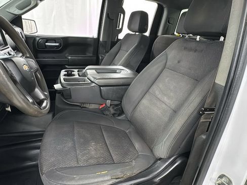 Used 2021 Chevrolet Silverado 1500 W/T w/ WT Value Package AWD/4WD image 10