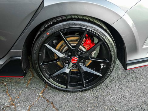 Used 2020 Honda Civic Type R image 13