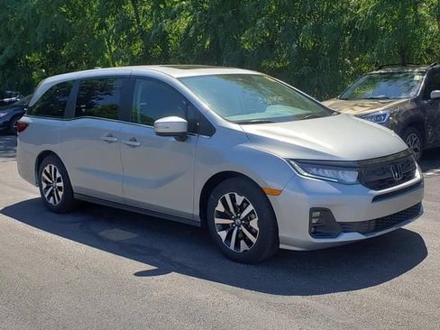 Used 2025 Honda Odyssey EX-L image 1