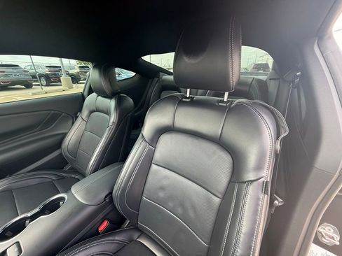 Used 2024 Ford Mustang GT Premium image 12