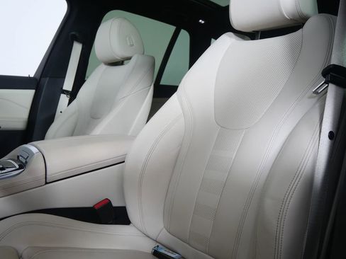 Used 2020 BMW X5 sDrive40i w/ Premium Package RWD image 9