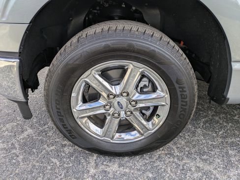 Used 2024 Ford F150 XLT w/ Equipment Group 302A MID image 11