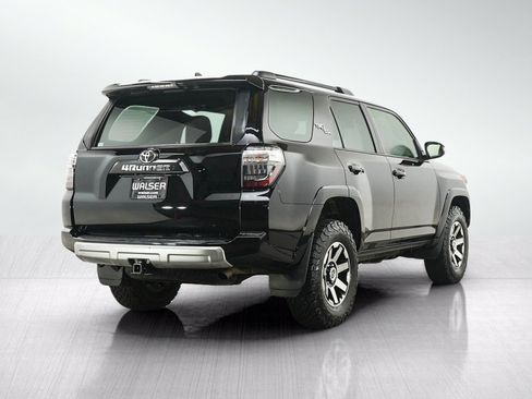 Used 2022 Toyota 4Runner TRD Off-Road Premium AWD/4WD image 5