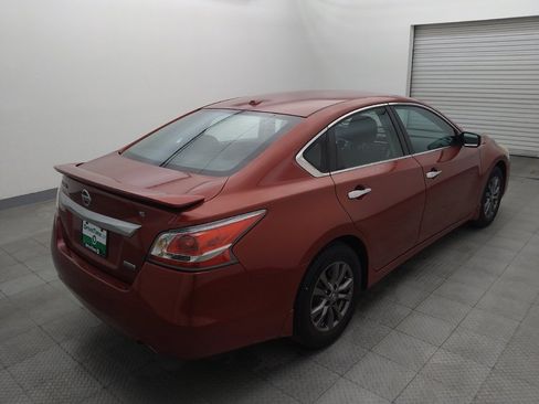 Used 2015 Nissan Altima 2.5 S w/ Special Edition Package FWD image 9