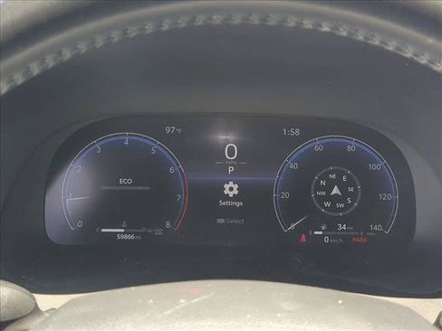 Used 2023 Toyota Highlander Limited FWD image 11