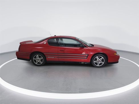 Used 2004 Chevrolet Monte Carlo SS w/ Dale Earnhardt Jr. Package image 9