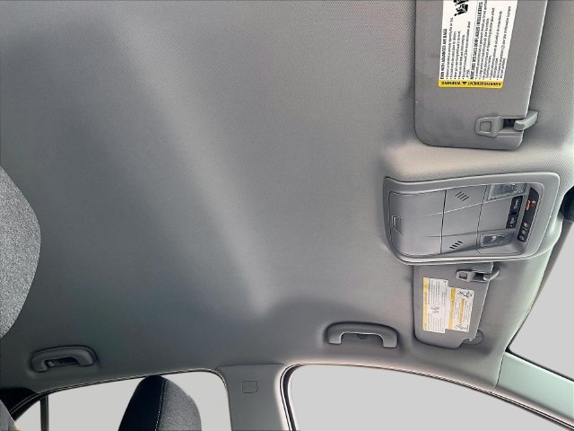 Used 2024 Chevrolet Equinox LT FWD image 22