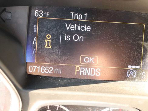 Used 2018 Ford Escape SE w/ SE Sport Appearance Package FWD image 11