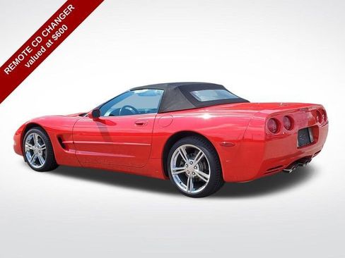 Used 1999 Chevrolet Corvette Convertible w/ Memory Pkg RWD image 2