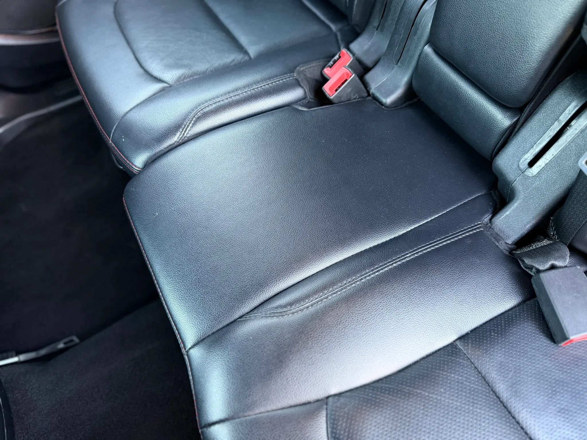 Used 2019 Ford Explorer Sport AWD/4WD image 27