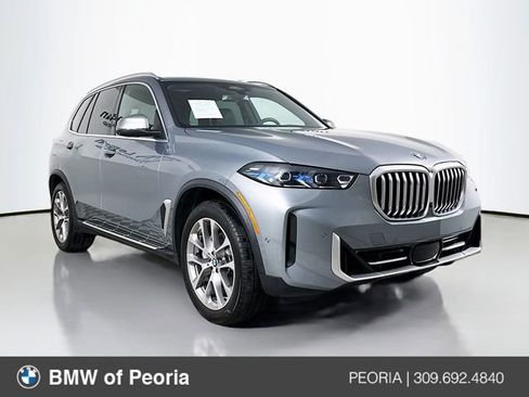 Used 2024 BMW X5 xDrive40i w/ Premium Package image 1