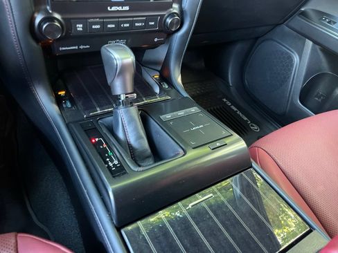 Used 2023 Lexus GX 460 Premium w/ Accessory Package AWD/4WD image 58