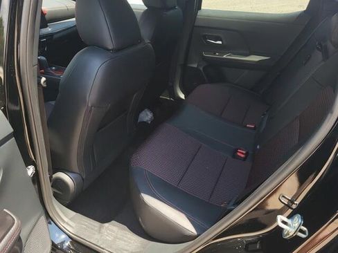 New 2025 Nissan Kicks SR image 19