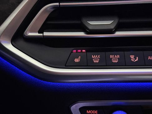 Used 2020 BMW X5 xDrive40i w/ Premium Package AWD/4WD image 36