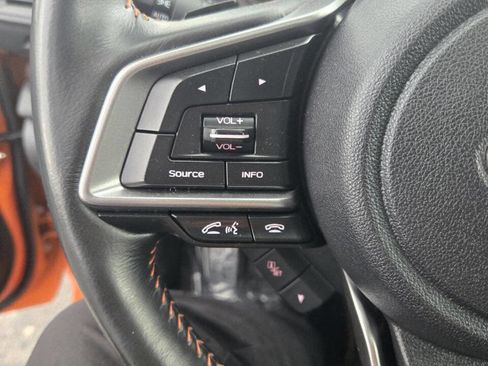 Used 2020 Subaru Crosstrek 2.0i Premium w/ Moonroof Package 2 image 38