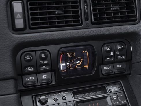 Used 1992 Mitsubishi 3000GT VR-4 image 23