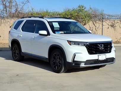 Certified 2025 Honda Pilot Touring