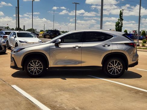 Certified 2024 Lexus NX 250 FWD w/ Cold Area Package image 4