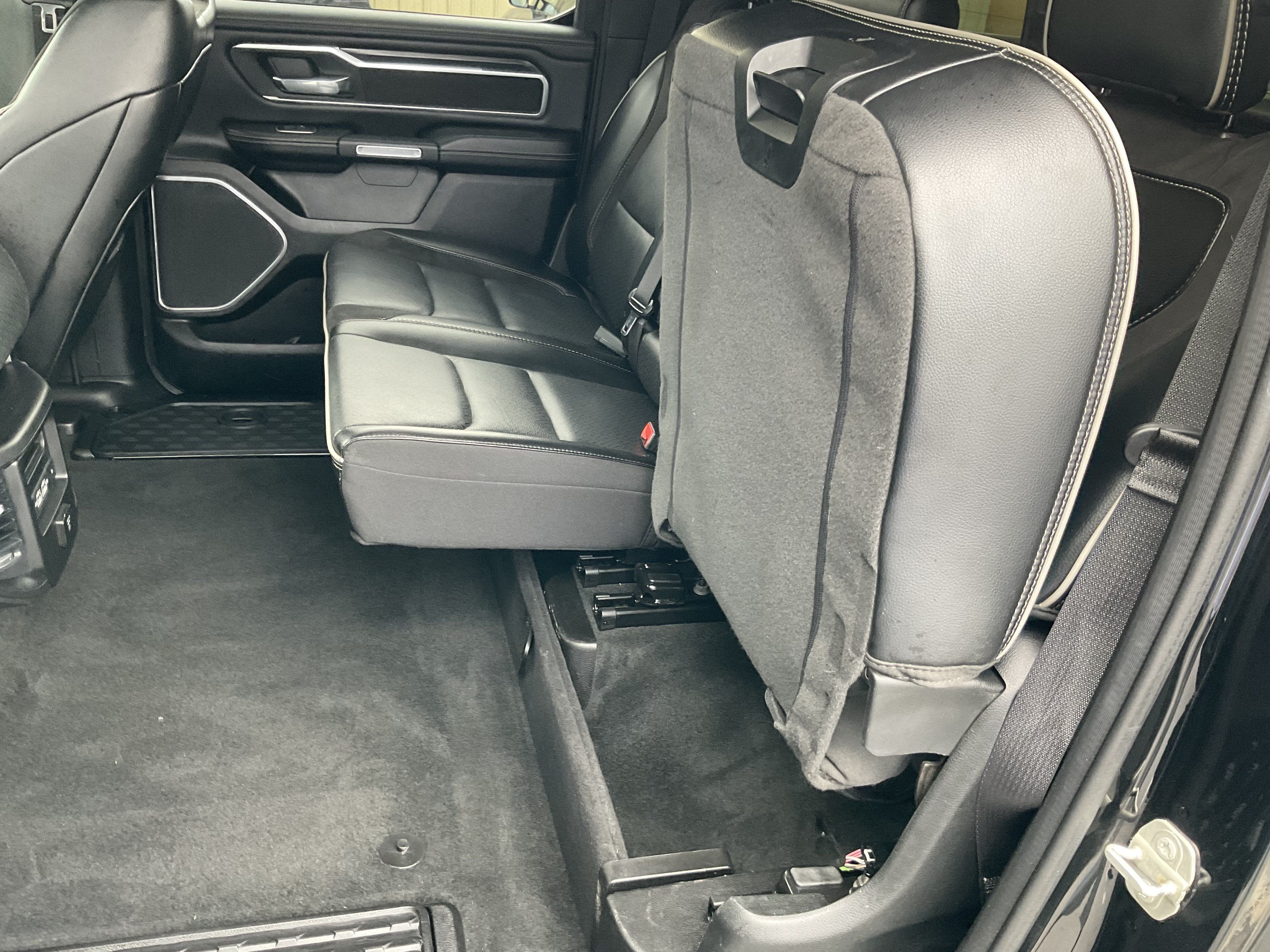 Used 2023 RAM 1500 Laramie AWD/4WD image 39