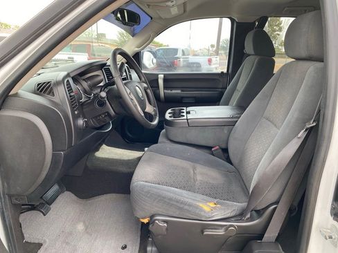 Used 2007 Chevrolet Silverado 2500 LT RWD image 17