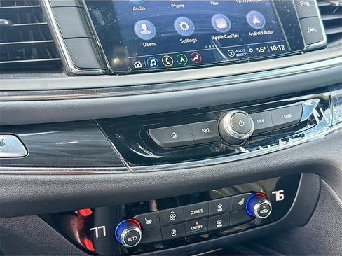 Used 2024 Buick Enclave Essence w/ Experience Buick Package image 19