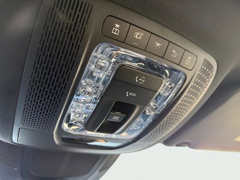 Used 2024 Mercedes-Benz GLE 580 4MATIC image 24